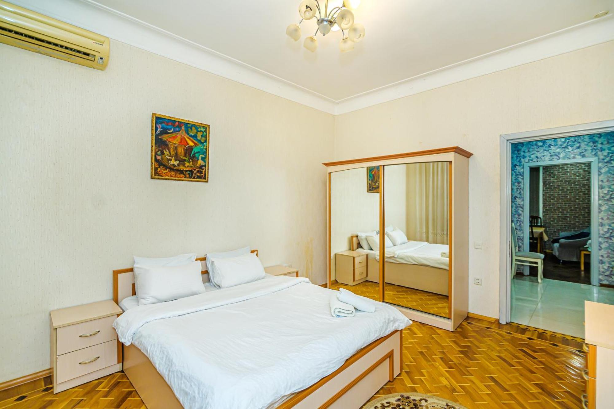 Apart Hotel In Nizami Baku Exteriör bild